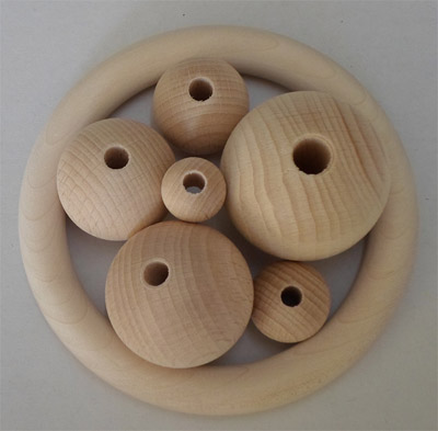 Holzkugeln 15 mm Ø, mit Bohrung, Buche