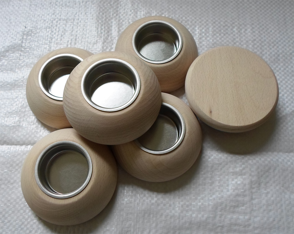 Teelichthalter halbrund, Buche,  mit Metalleinlage