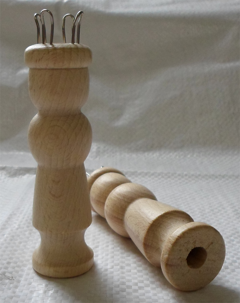 1 Stück Strickliesel mit 4 Schlingen, Buche